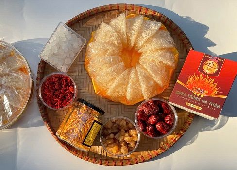 Yến Nhà Nha Trang Hộp 100g 2.400.000đ và Hộp 50g 1.225.000đ