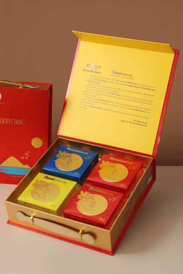 Bánh Trung thu Yến sào Khánh Hòa Hộp 4 x 120 gram